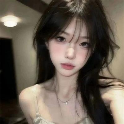 雨中的秋城